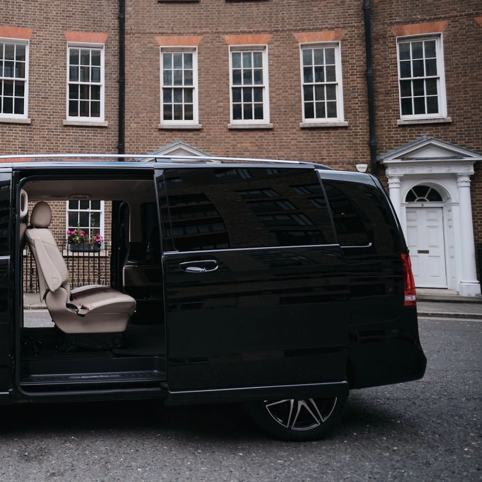 Minibus hire chauffeur service for events and weddings