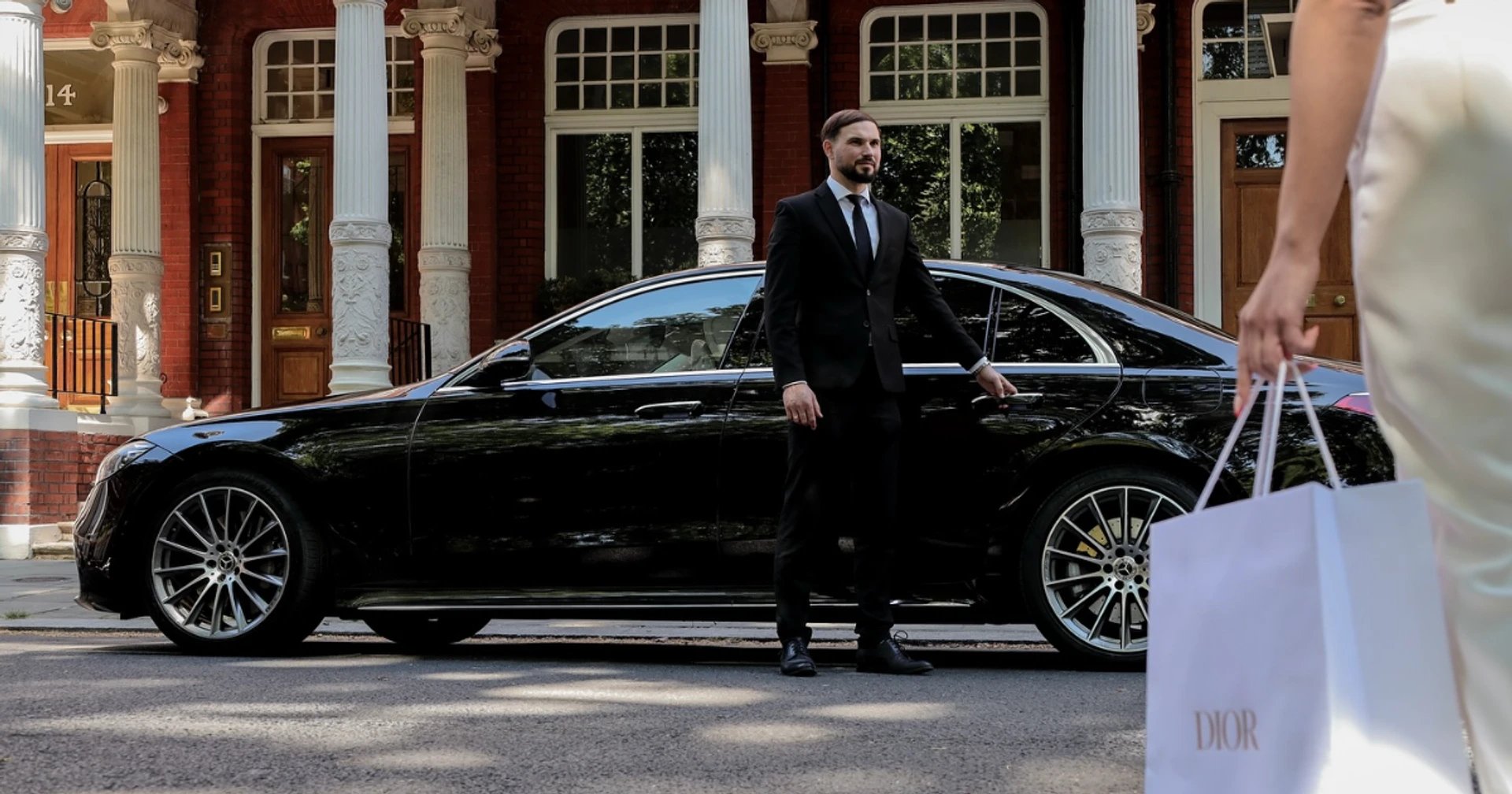 Chauffeur services Milton Keynes executive electric car
