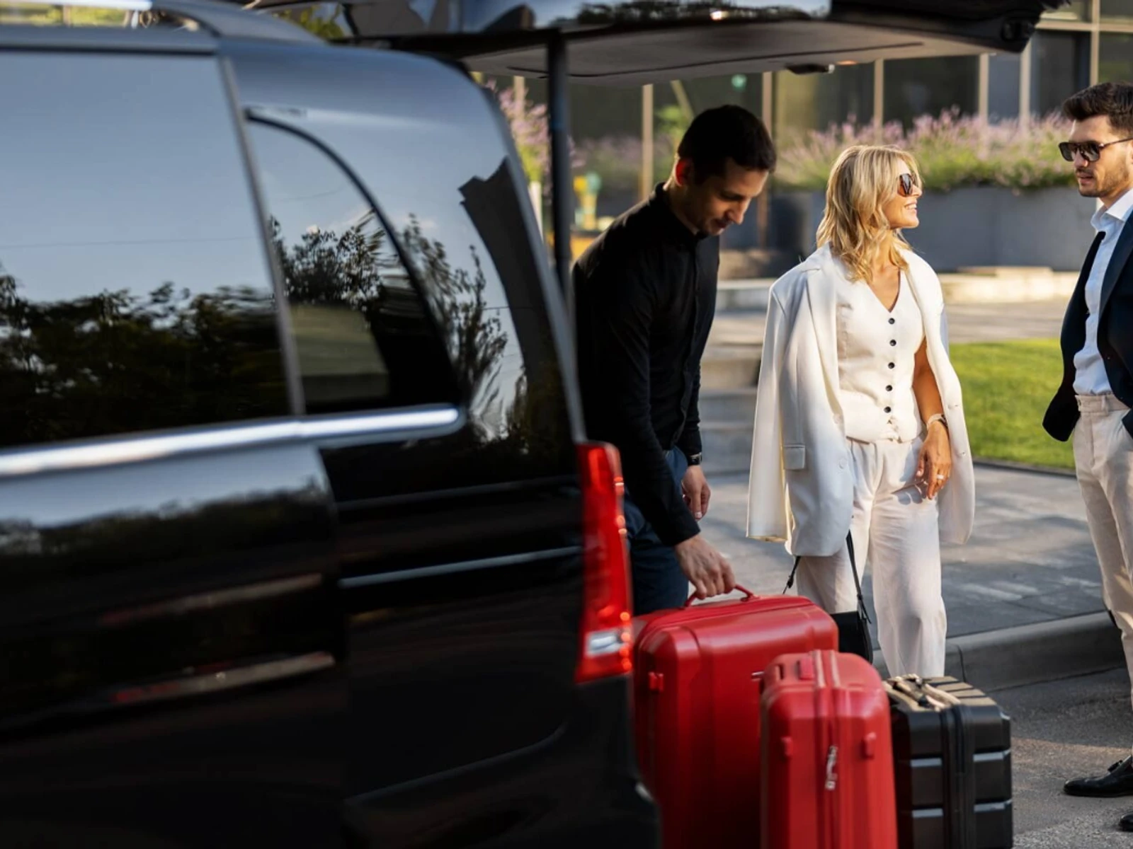 9 seater minibus chauffeur service for corporate and family groups