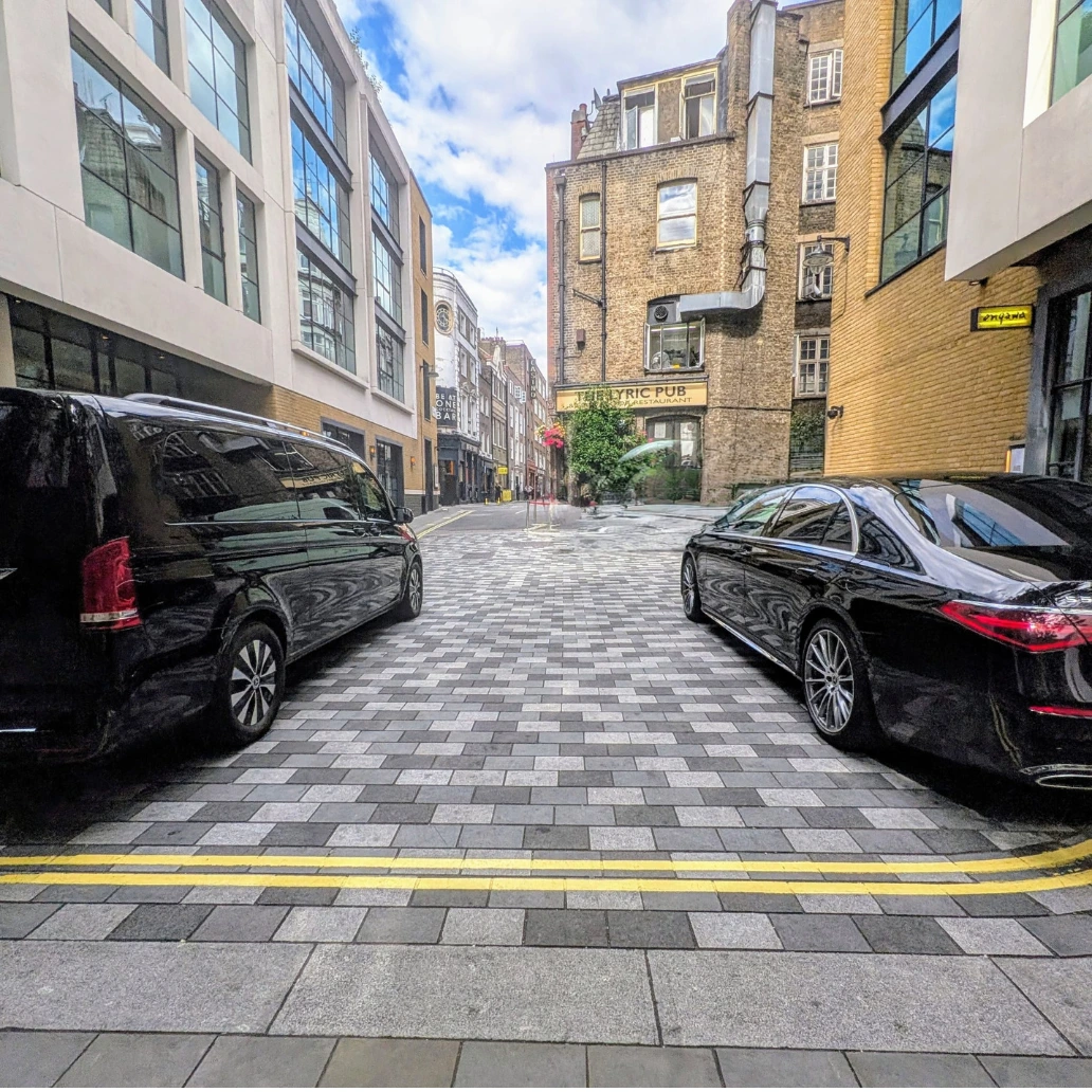 About Milton Keynes Lux Chauffeur