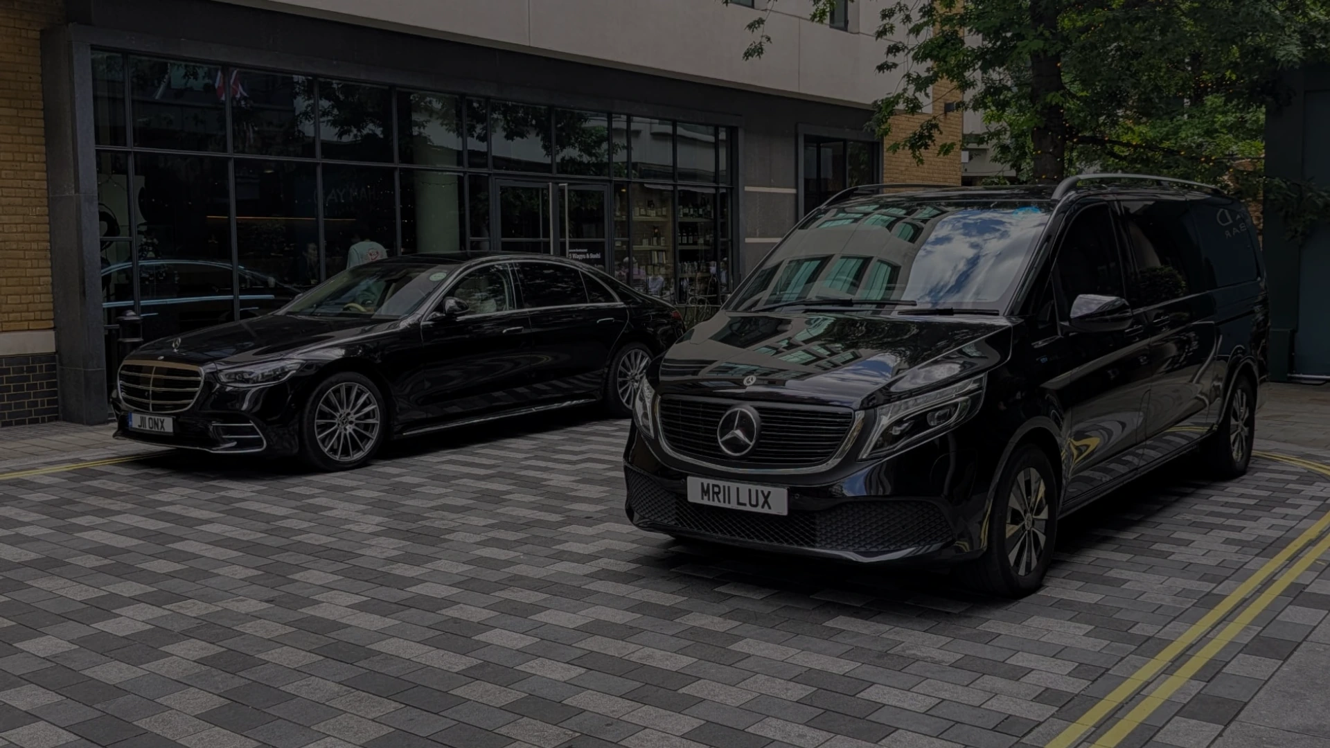 How Much Do Private Chauffeurs Get Paid in London per Month? Complete Guide